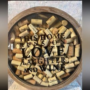 Wooden wine barrel look cork holder